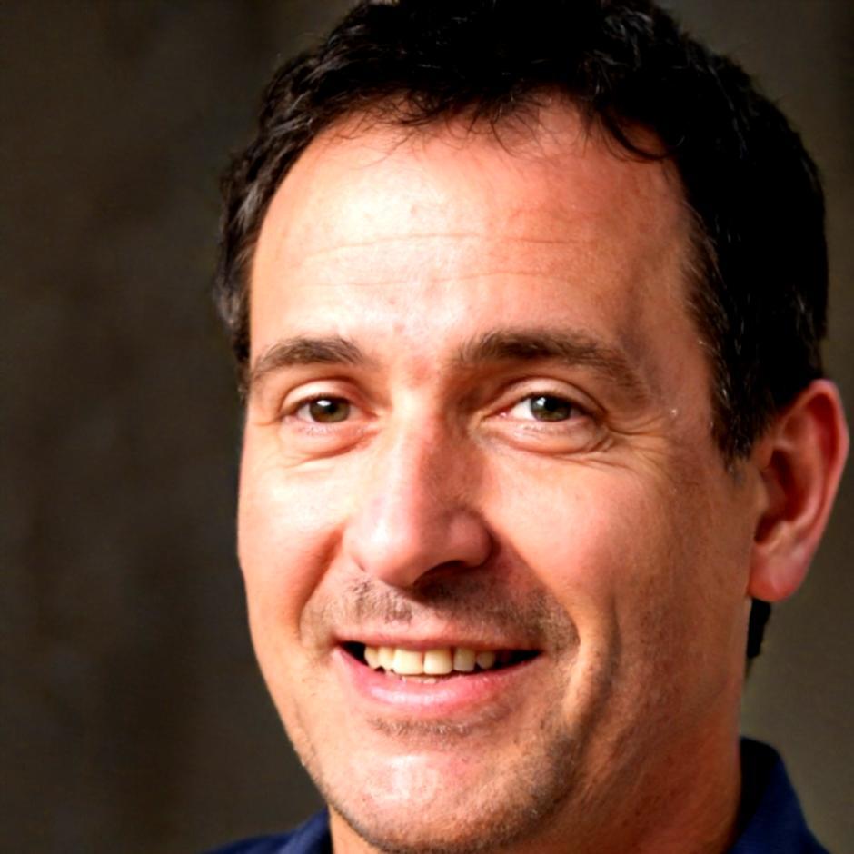 Osvaldo Ribeiro - Coordinador de Programas Educativos